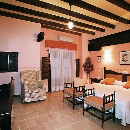 Hospederia Meson De La Dolores فندق كالاتايوذ