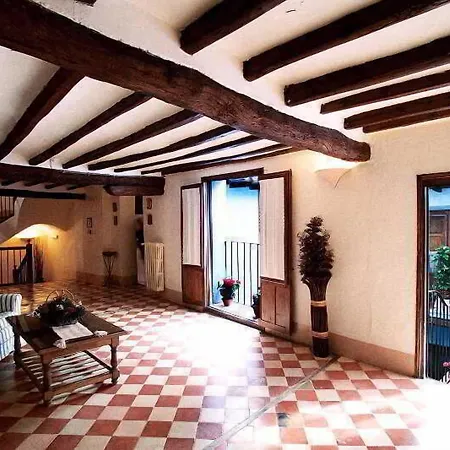 Hospederia Meson De La Dolores فندق كالاتايوذ
