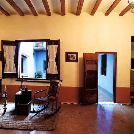 Hospederia Meson De La Dolores Calatayud