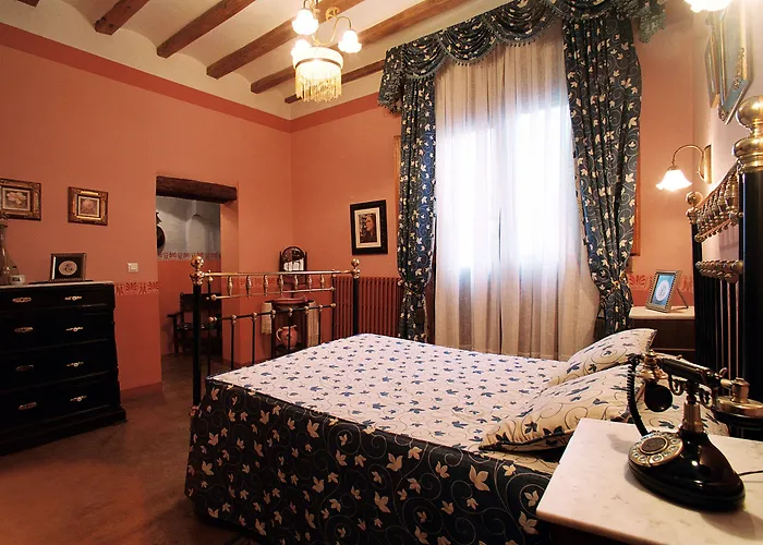 Hospederia Meson De La Dolores Calatayud