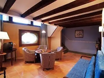 Hospederia Meson De La Dolores Calatayud